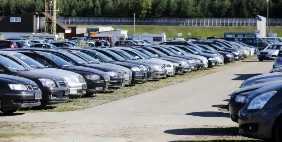 У квітні українці купили рекордну кількість вживаних авто