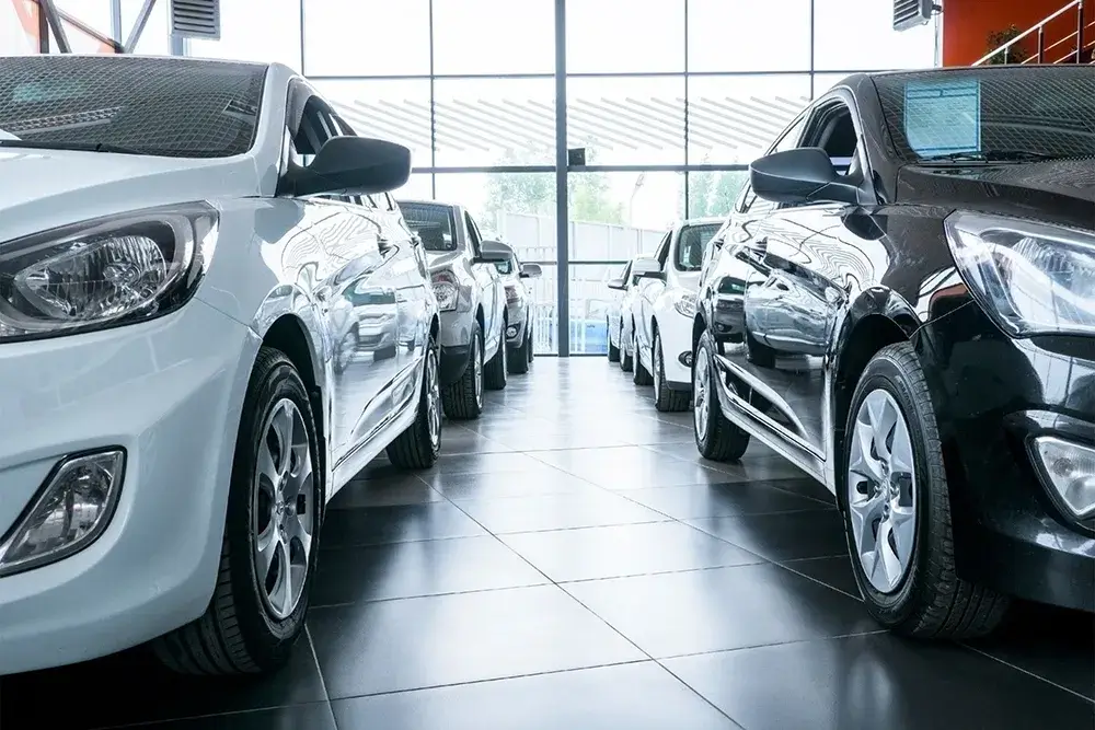 Продажа новых автомобилей в марте 2023 года.
