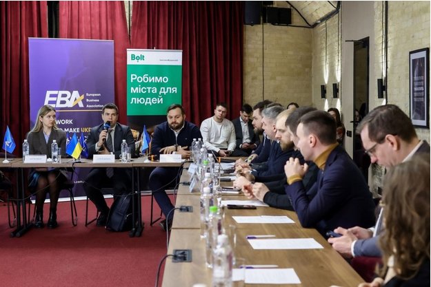 В Україні планують впровадити ліцензування для таксистів та посилити контроль В Україні планують впровадити ліцензування для таксистів та посилити контроль