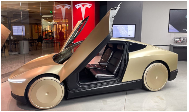 Tesla розпочала серійний випуск електрокара без керма і педалей: Ілон Маск назвав ціну